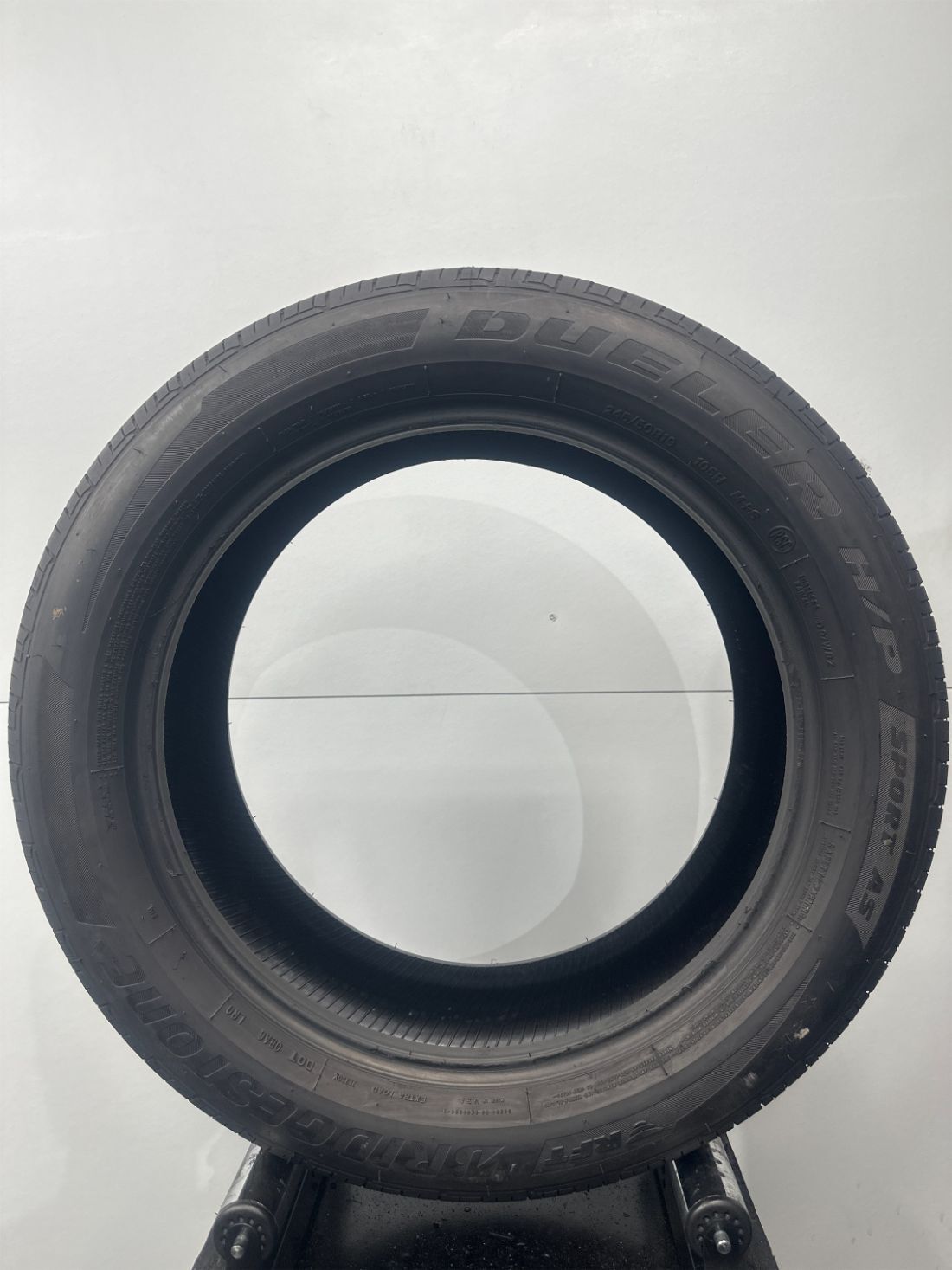 1 Bridgestone Dueler H/P Sport AS Run Flat P245/50R19 2455019 245/50/19 9/32