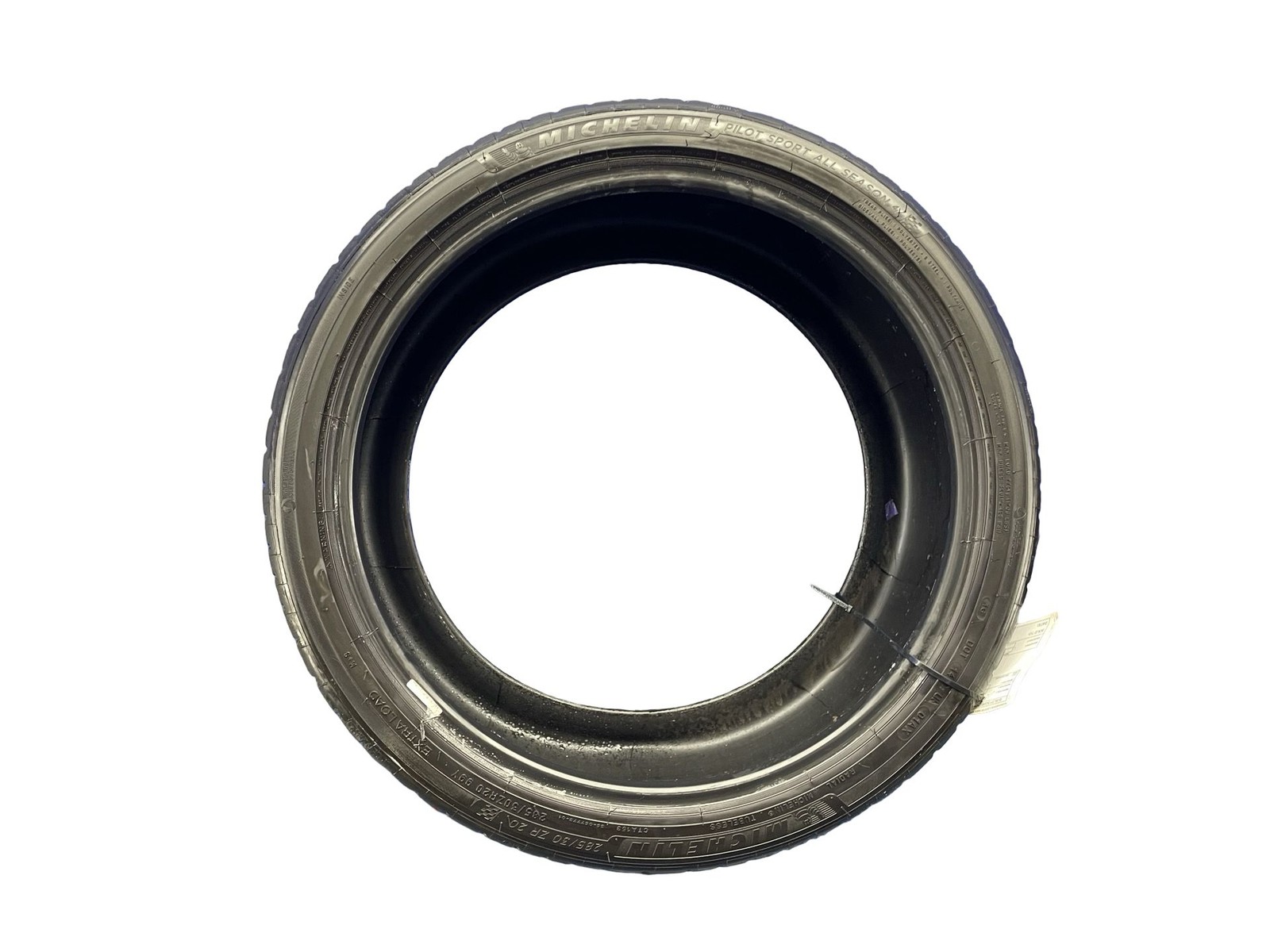 285/30ZR20 99Y MICHELIN PILOT SPORT ALL SEASON 4 6/32NDS DATECODE 3223