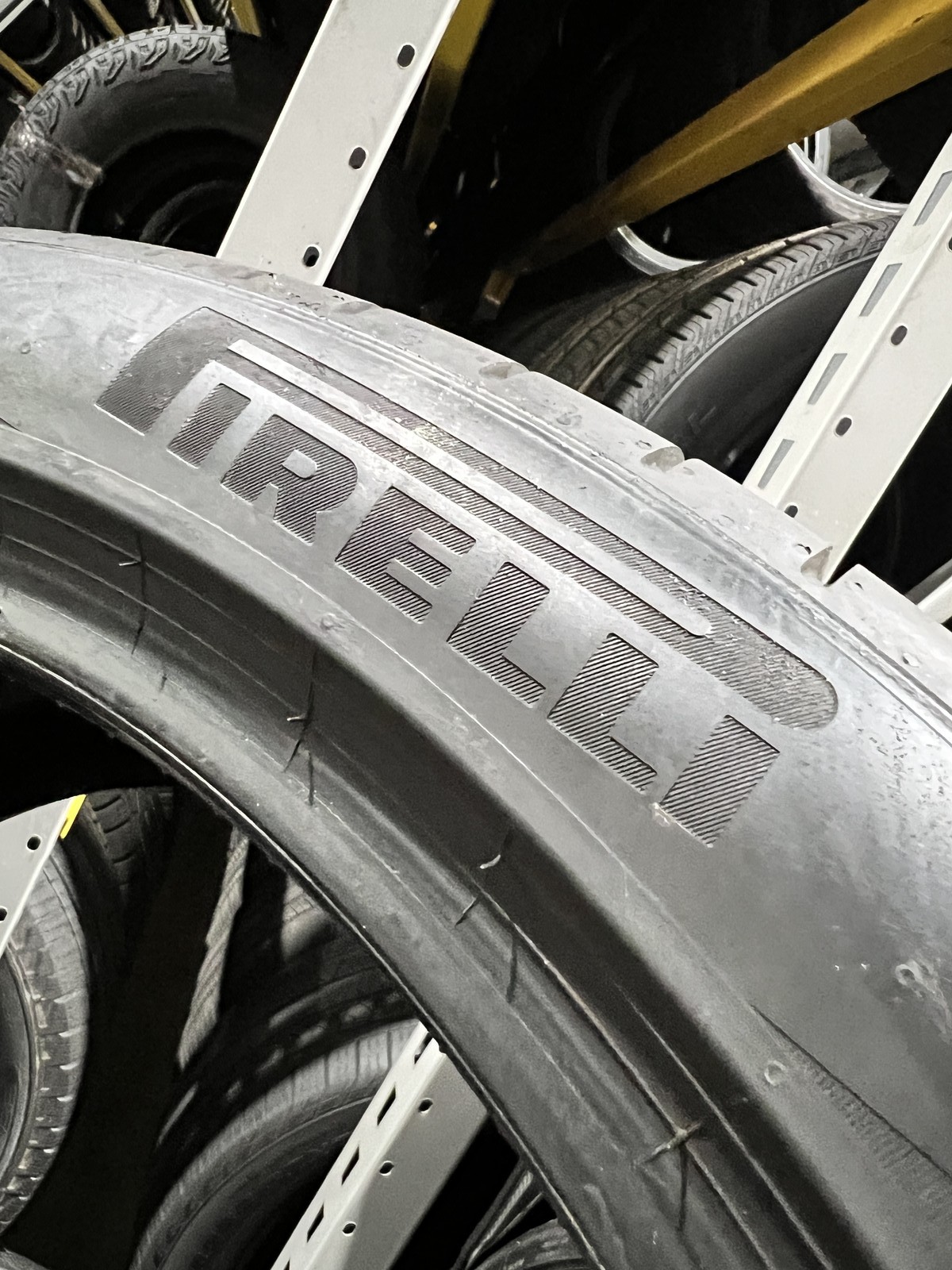 1 Tire Pirelli P Zero PZ4 Run Flat ★ BMW 315/35R21 111Y DOT.1226 8.5/32
