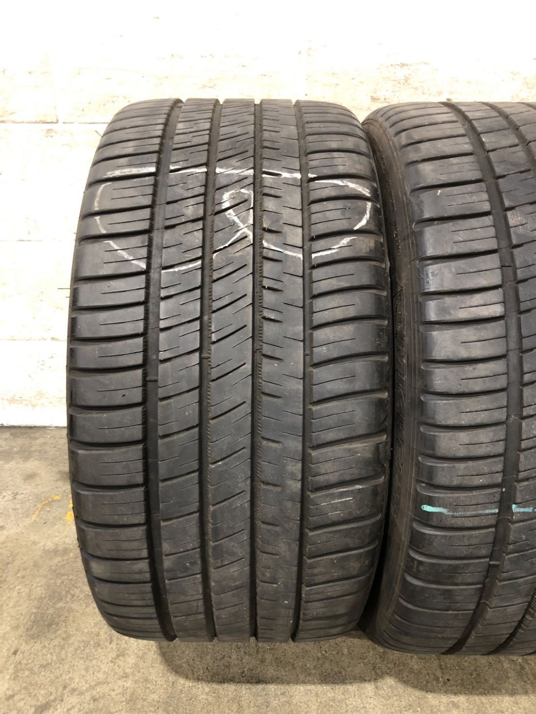 2x P275/40R18 Michelin Pilot Sport A/S 3 Plus ZP 7/32 99 Y Used Tires 2754018