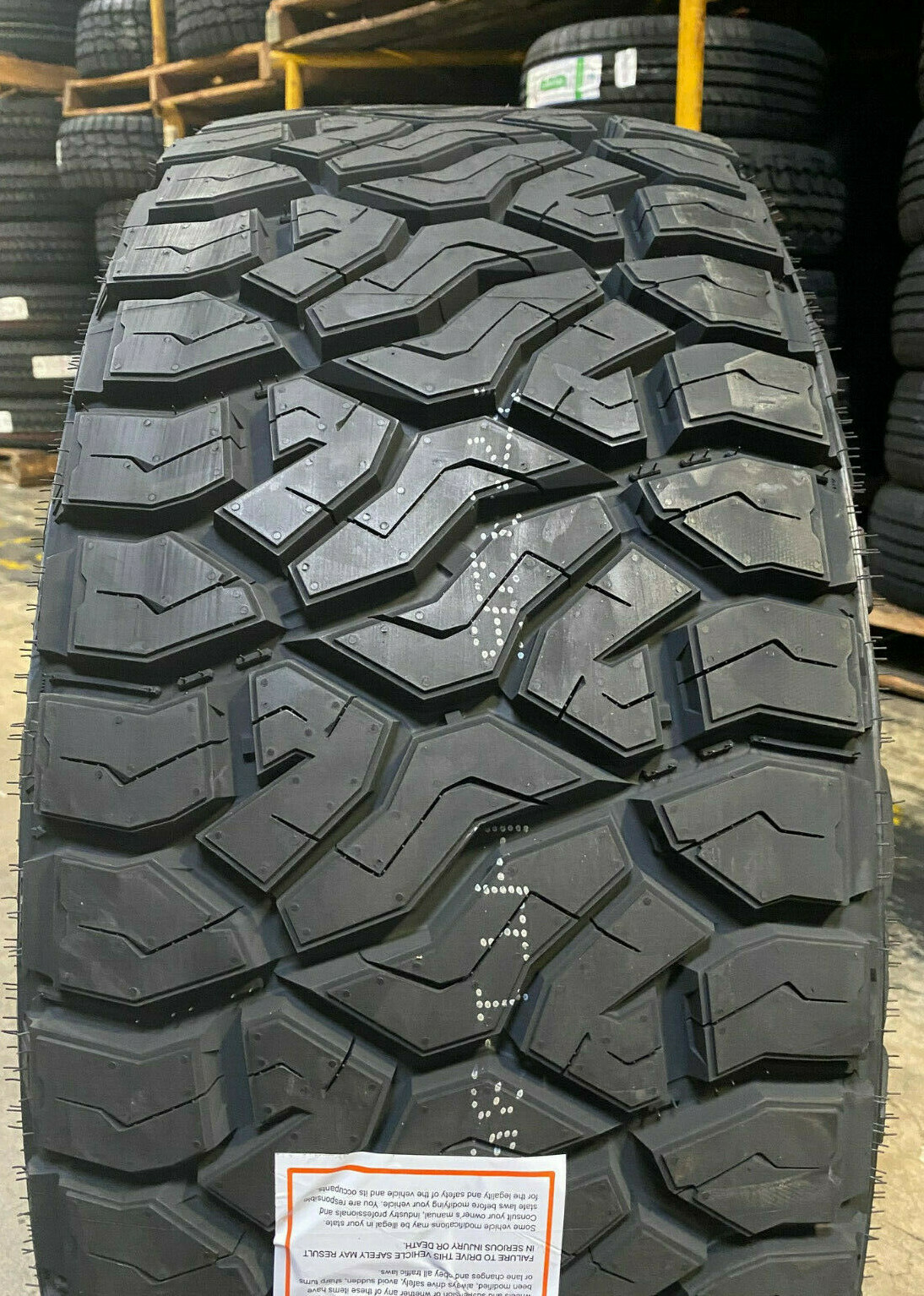 4 NEW 305/55R20 Venom Terra Hunter R/T+ 116T XL 305 55 20 AT MT Tires