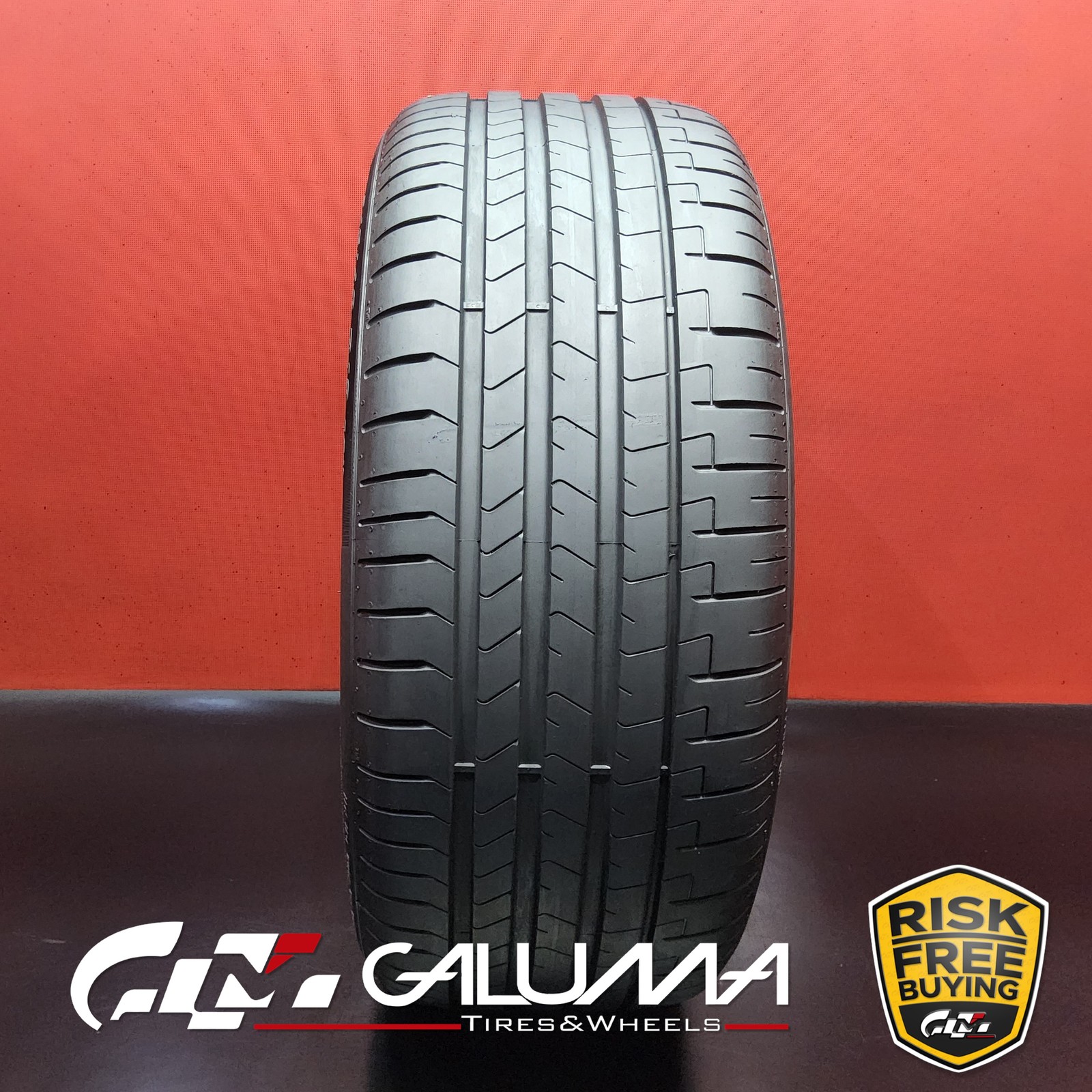 1 Tire Pirelli P-Zero (PZ4) KS ★ XL 245/40R19 245/40/19 2454019 98Y #95746