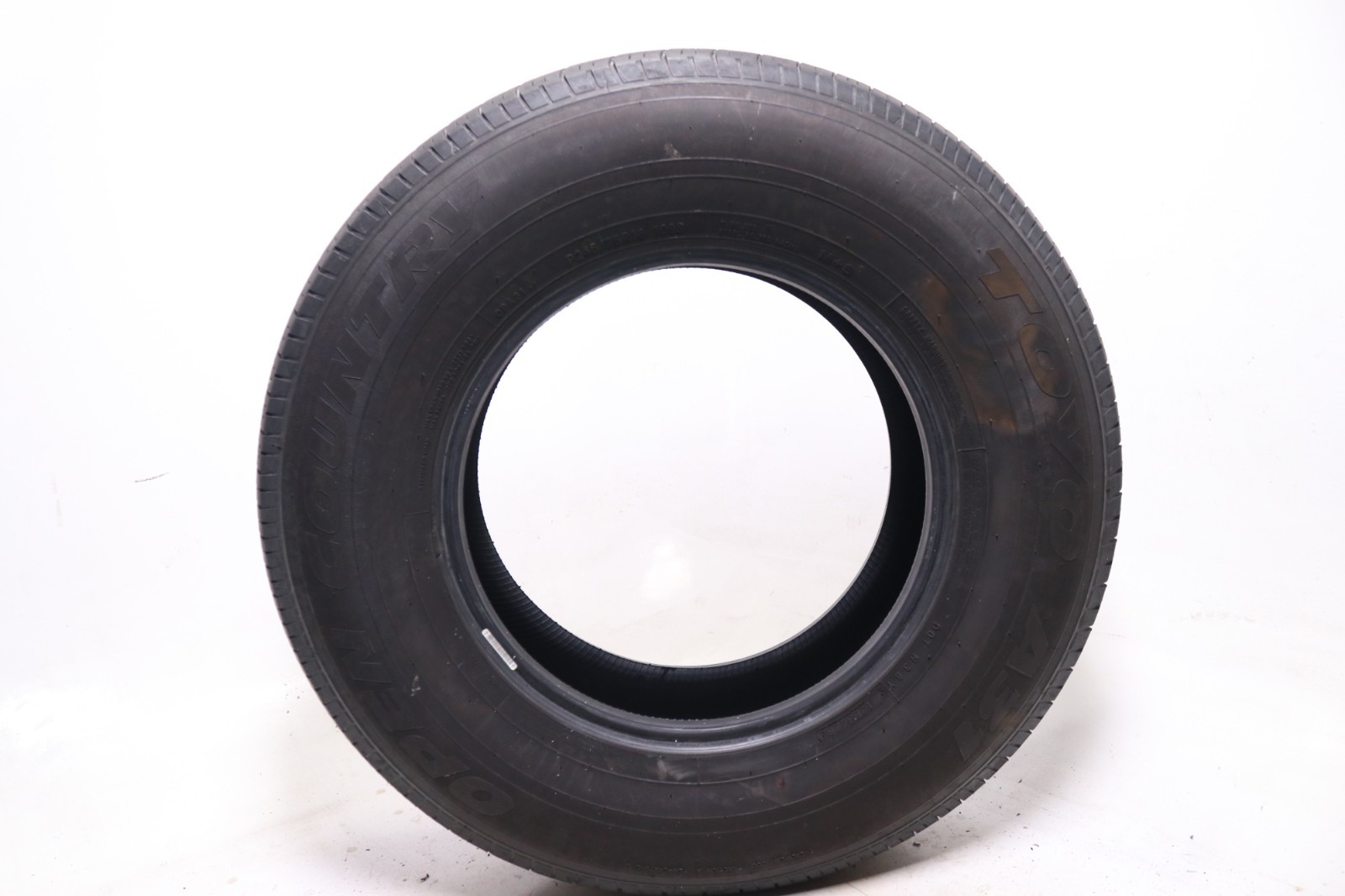 Set of 2 Used 245/75R16 Toyo Open Country A31 – 109S – 9.5-10.5/32 No Repairs