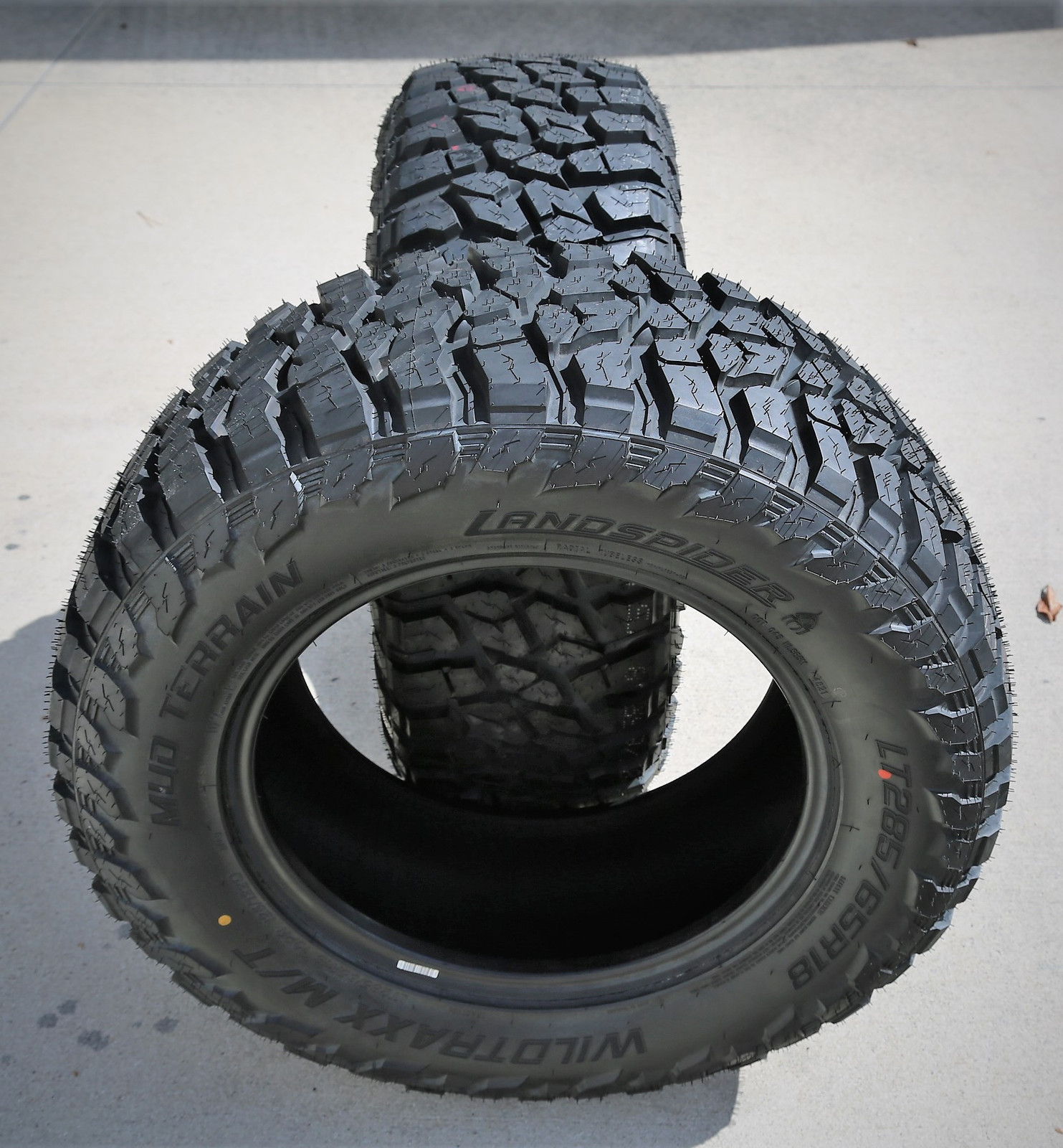 2 Tires Landspider Wildtraxx M/T LT 285/65R18 Load E 10 Ply MT Mud