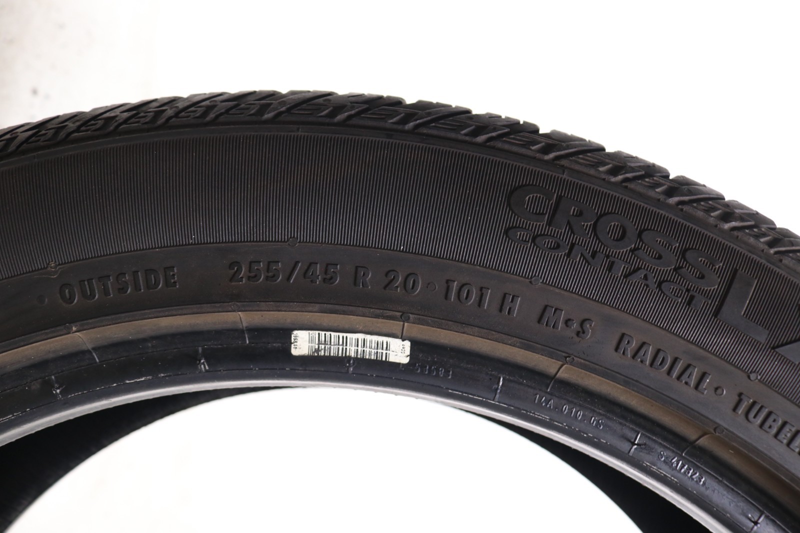 Set of 4 Used 255/45R20 Continental CrossContact LX Sport AO – 101H – 8.5-9.5/32