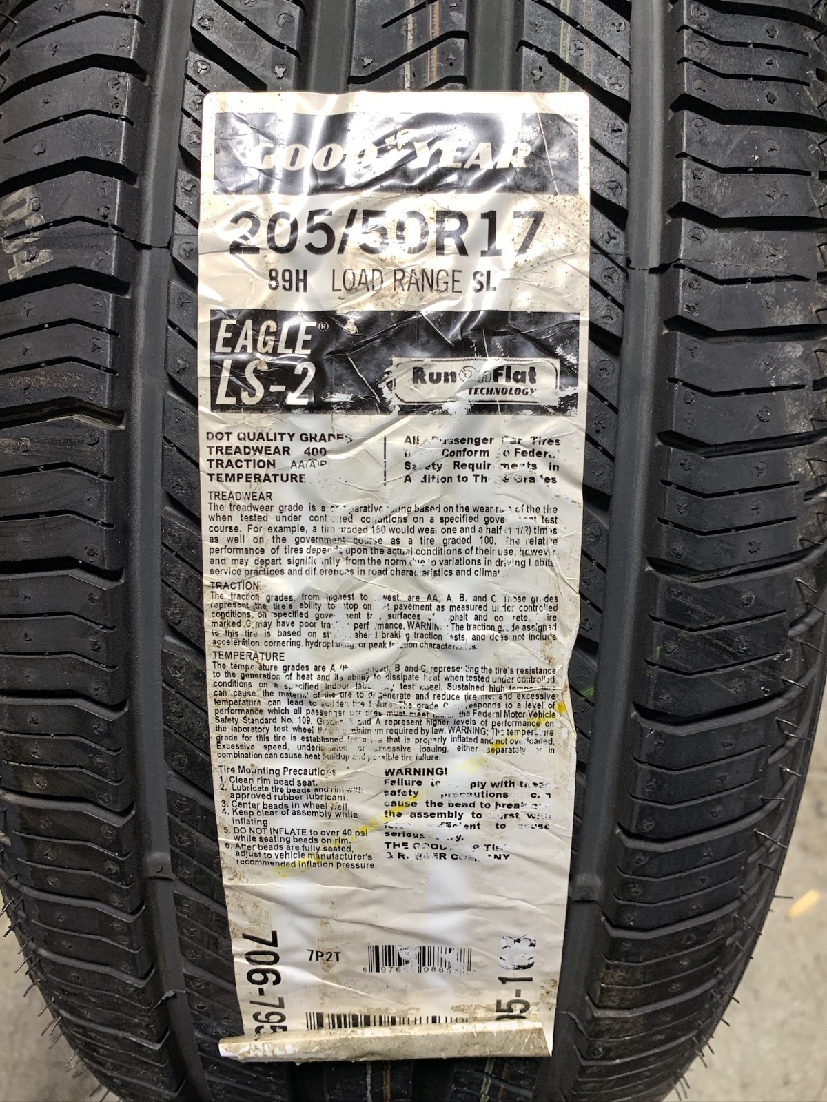 2 New 205 50 17 Goodyear Eagle LS-2 ROF All Season Run Flat Tires