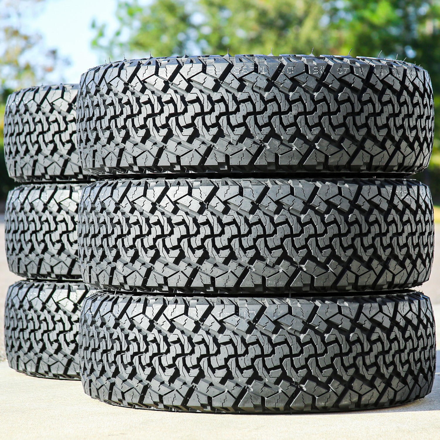 4 Tires Venom Power Terra Hunter X/T 2 225/75R16 Load F 12 Ply Van Commercial