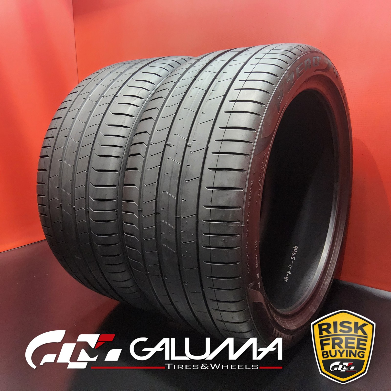 Set of 2 Tires LikeNEW Pirelli P Zero PZ4 Run Flat ★ 315/35R21 315/35/21 #94815