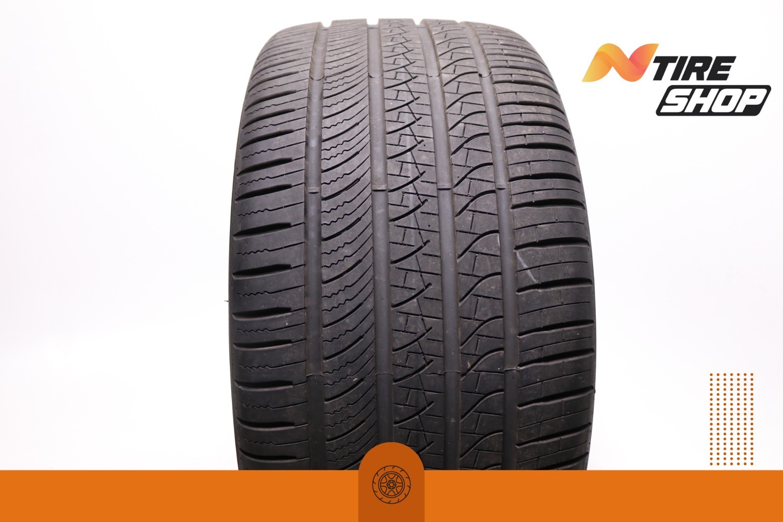 Set of 2 Used 315/35R22 Pirelli Scorpion Zero All Season NC0 – 111V – 8.5-9/32