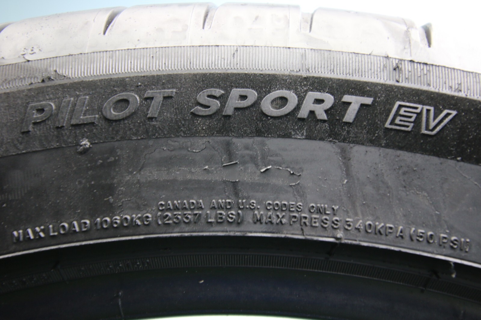 1 Used Michelin Pilot Sport EV TO 275/45R20 275/45/20 275/45/20 110Y