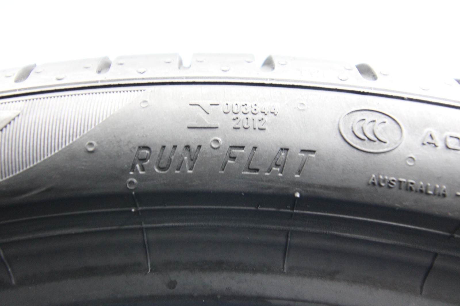 1 Used Pirelli Pzero ★ RSC RFT MOE 245/35R20 245/35/20 2453520 95Y
