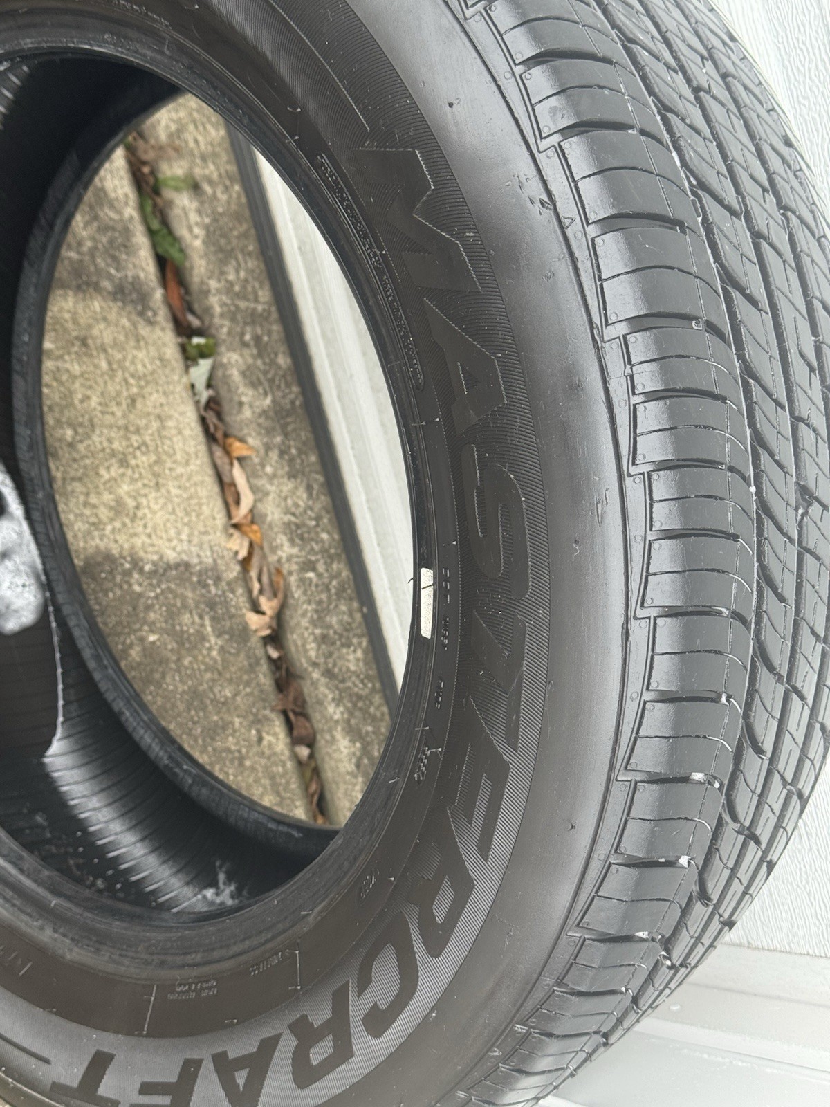 Bridgestone Ecopia All-Season 235/65/R17 Tires Only 17k Miles Great Condition!!