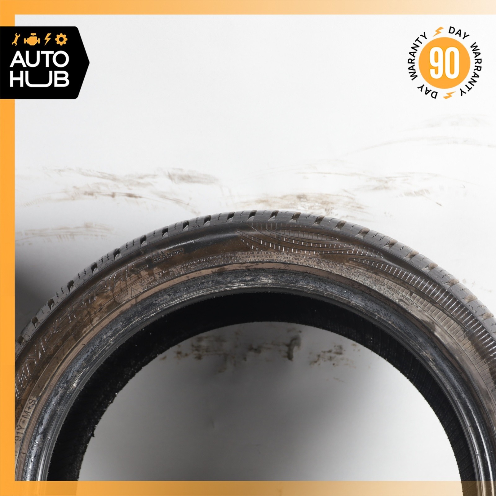 245/40R17 Vredestein Hypertrac All Season 245 40 17′ 91Y Tire Set of 2