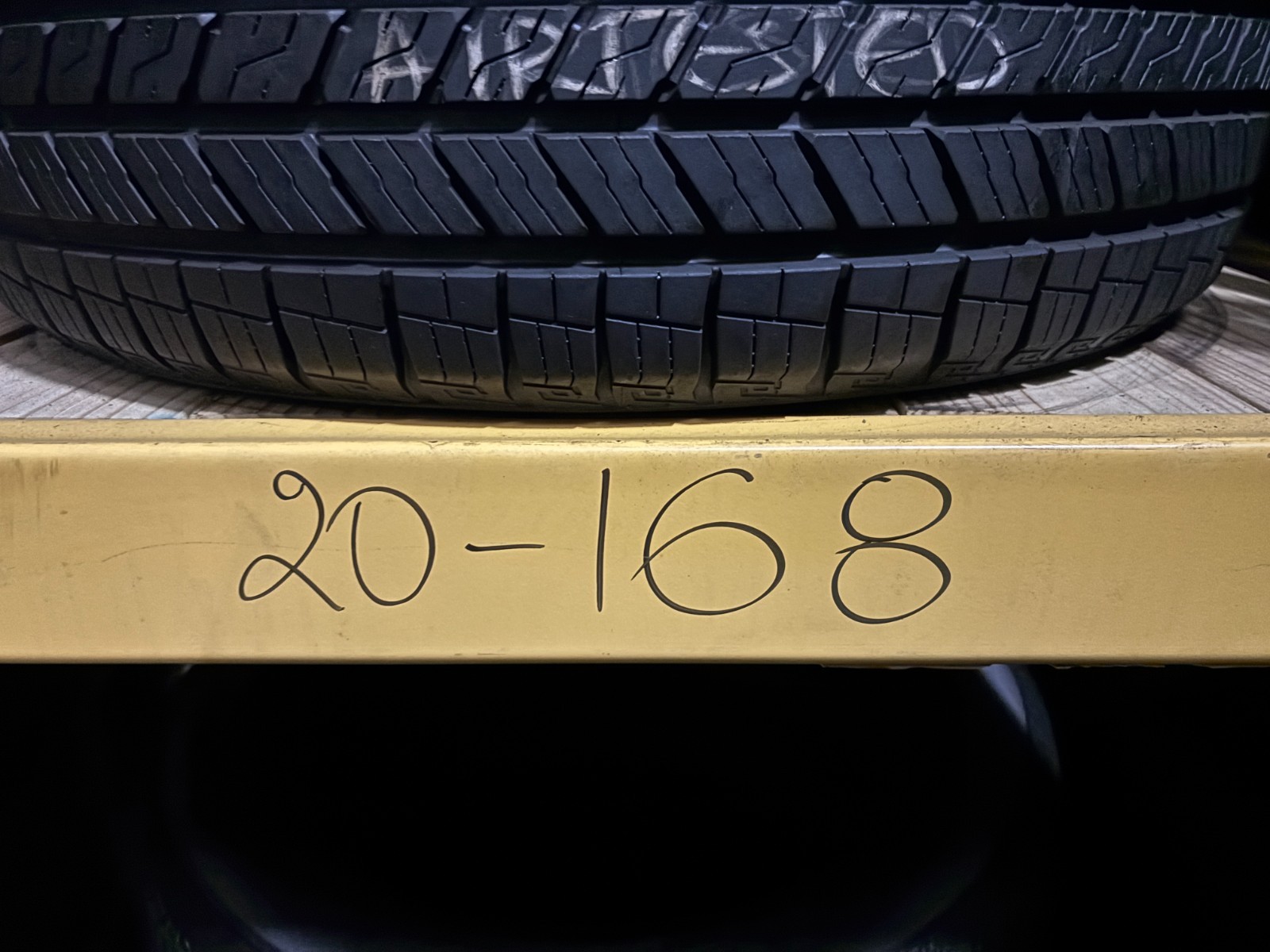 1 Tire 255 50 20 Continental CrossContact LX Sport (6.00-7.00/32=66-77% Tread)