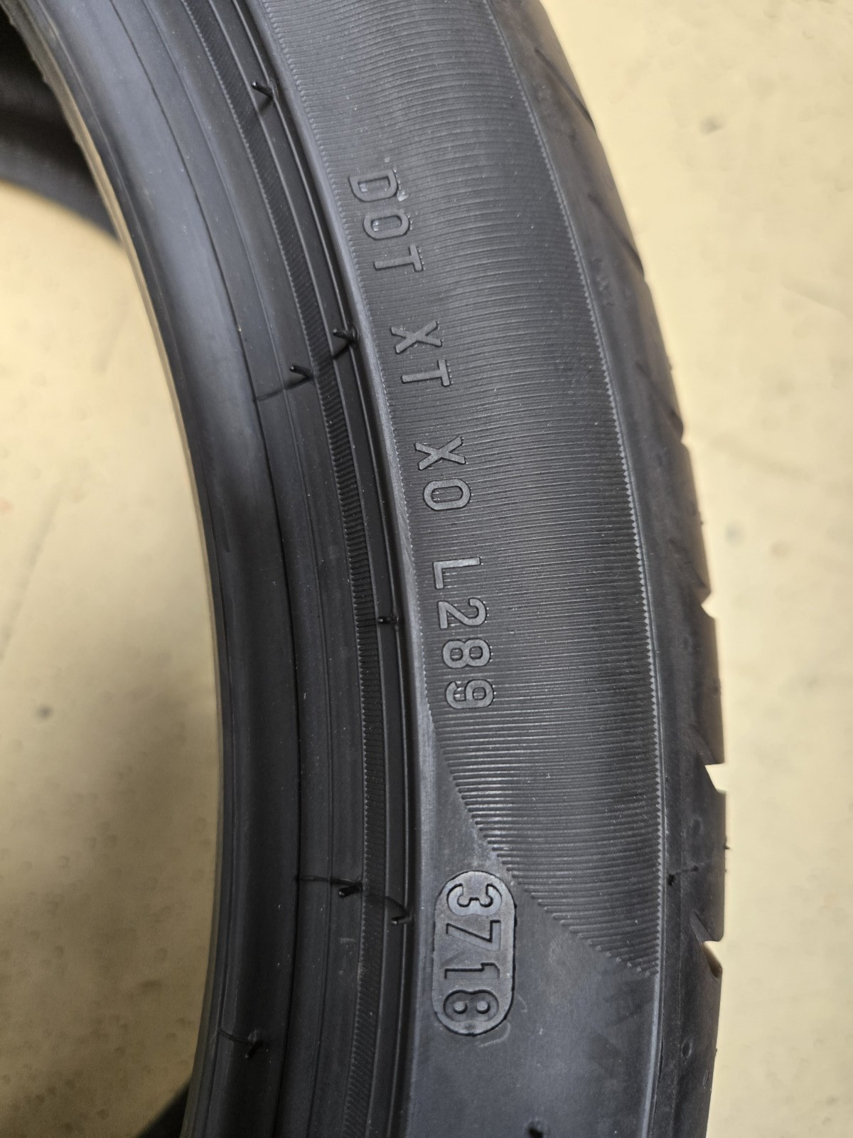 1 – NEW 265/35ZR20 SL (95Y) Pirelli P Zero (N0) Porsche OEM – 7161