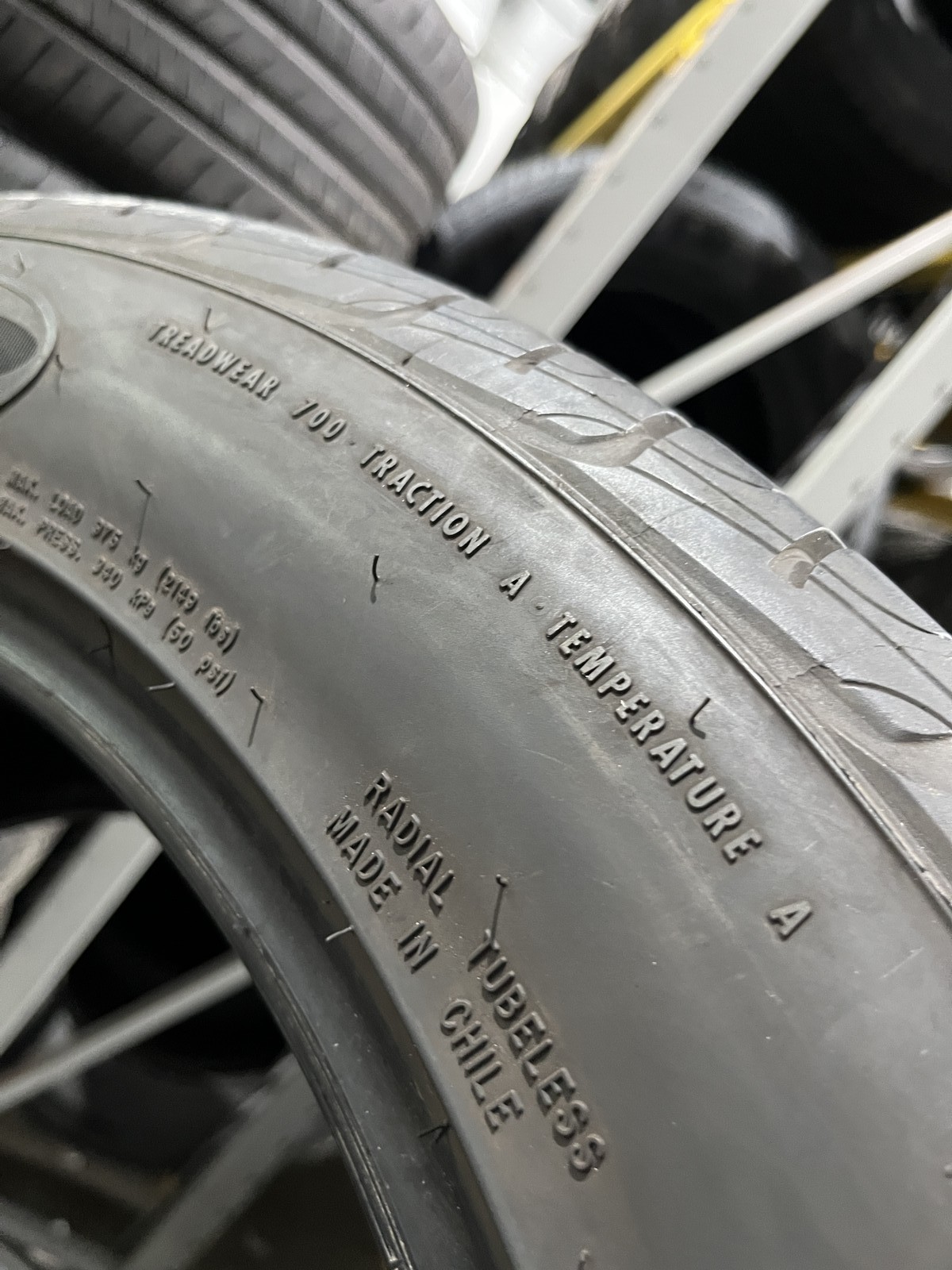1 Tire Goodyear Assurance ComfortDrive 255/50R19 107V DOT.0124 9.5/32 NO Patch