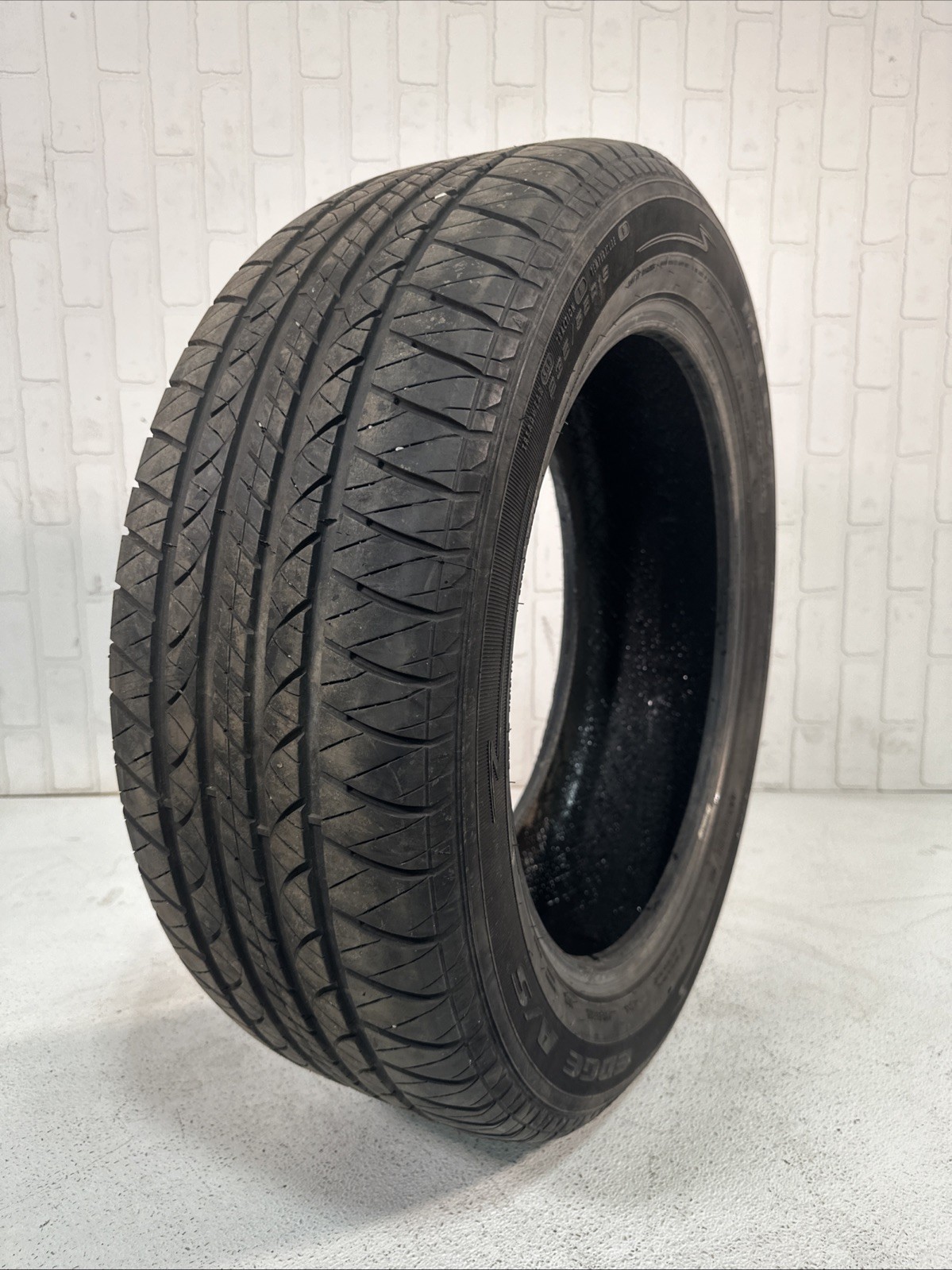 Kelly Edge Touring Plus 235/55R19 101H All Season SUV Tire DOT 0321 OEM