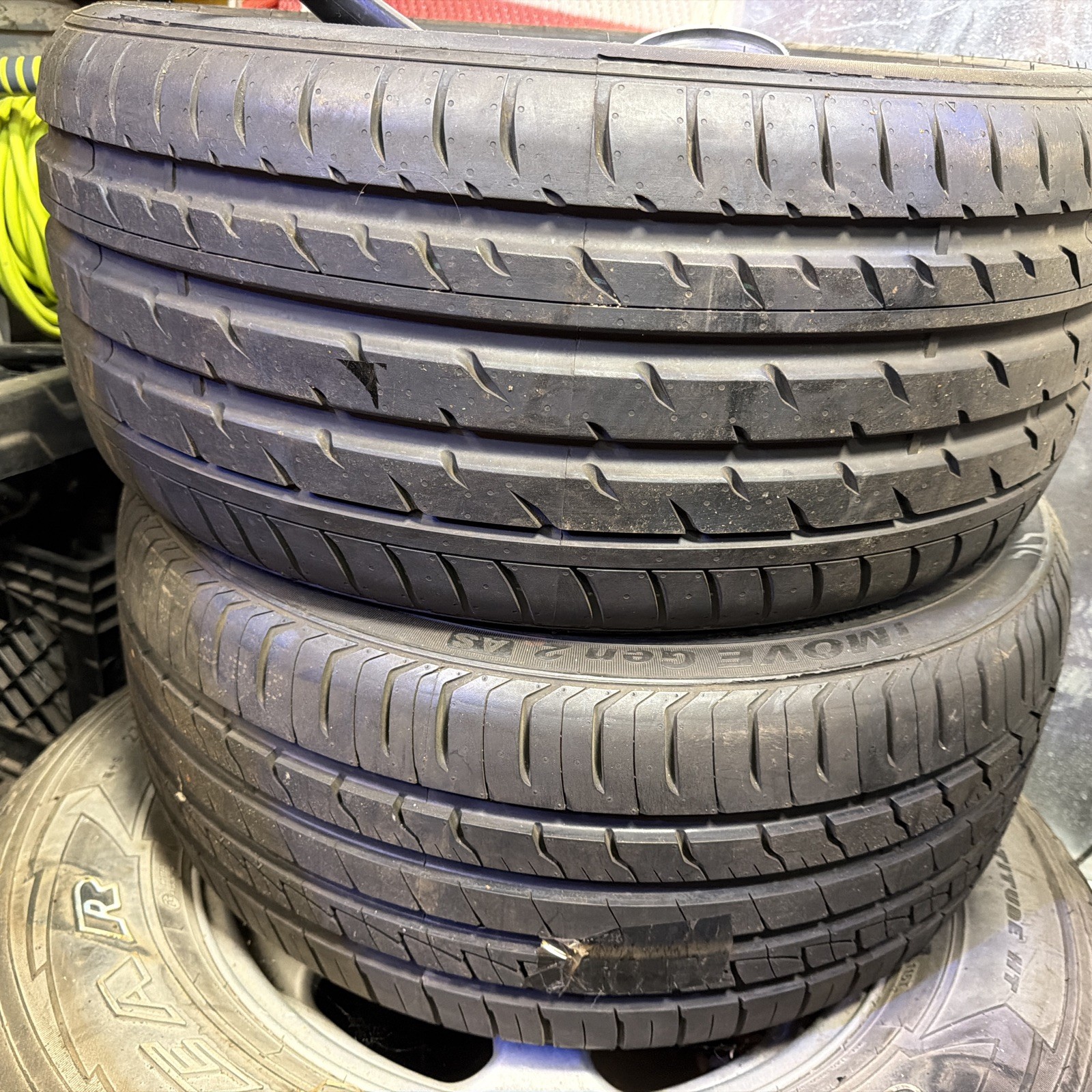 New Haida Hd921 – P245/40r18 Tires 2454018 245 40 18