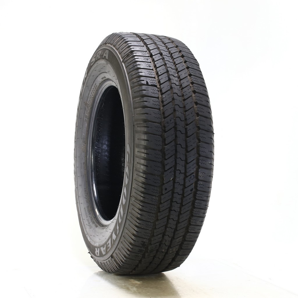 Driven Once LT 265/70R18 Goodyear Wrangler SR-A 124/121S – 14/32
