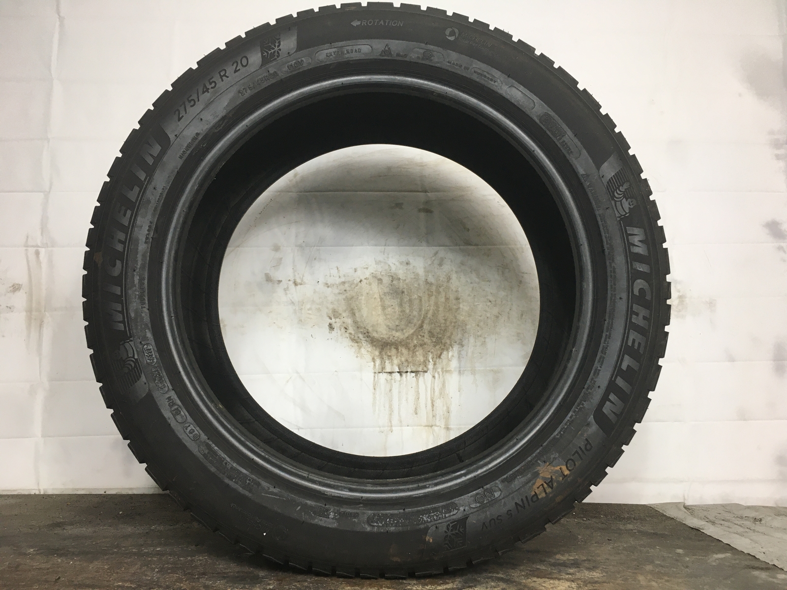 [1] Michelin Pilot Alpin 5 SUV P275/45R20 275 45 20 Tire 9.5-9.75/32