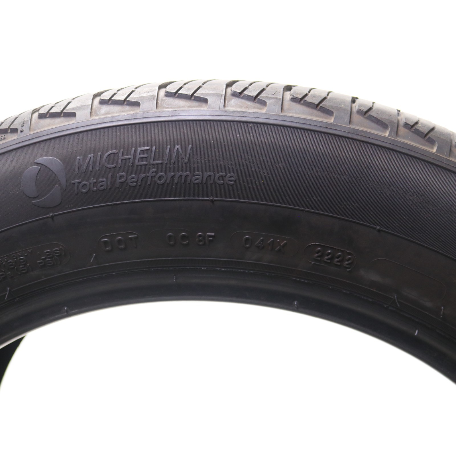 Set of 2 Used 235/55R19 Michelin Primacy A/S – 101V – 5.5/32 No Repairs