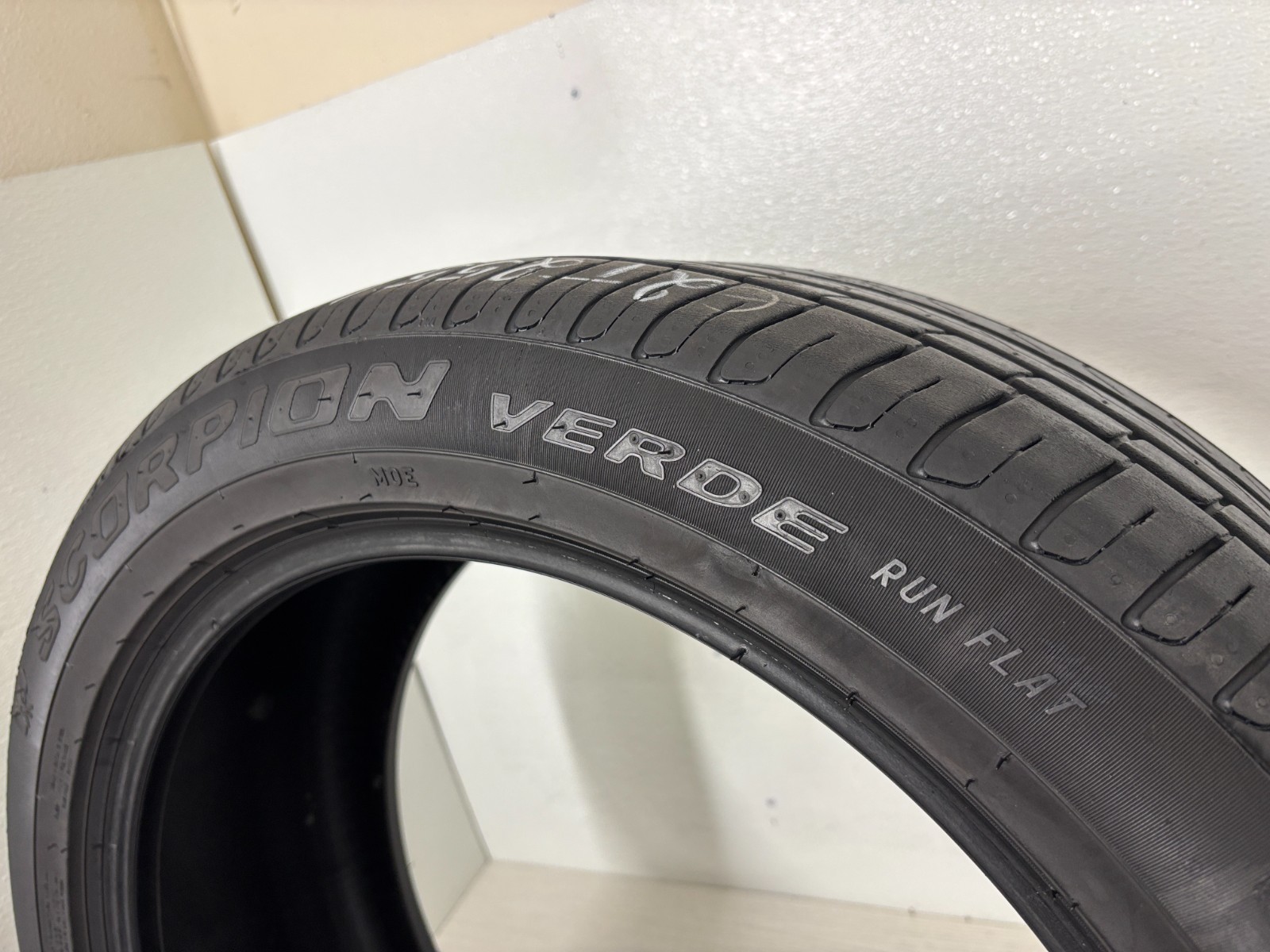 2 Tires 255 45 20 Pirelli Scorpion Verde Run Flat (60-70% Tread Left) 101W