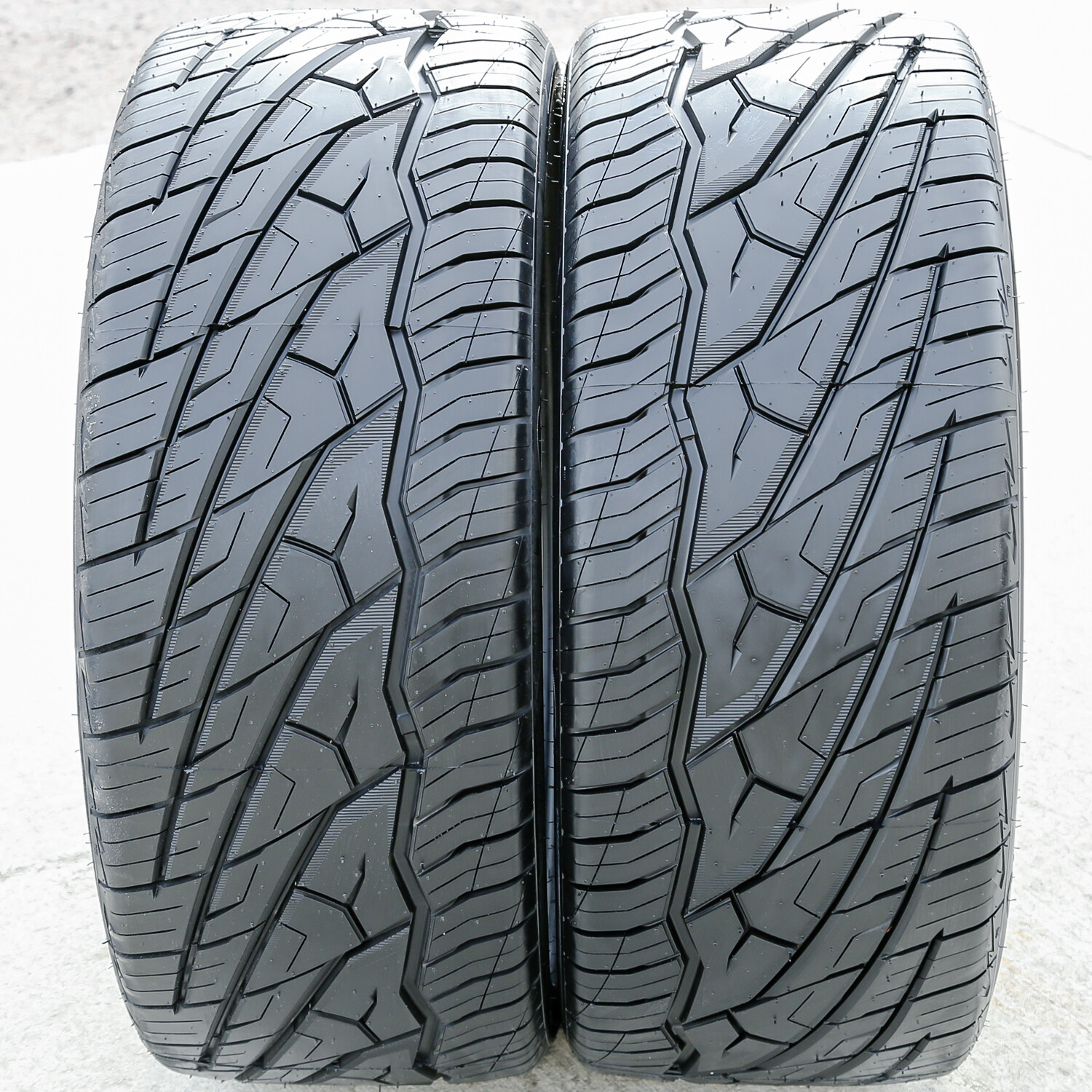 Tire Giovanna A/S 285/35R24 108V XL AS Performance