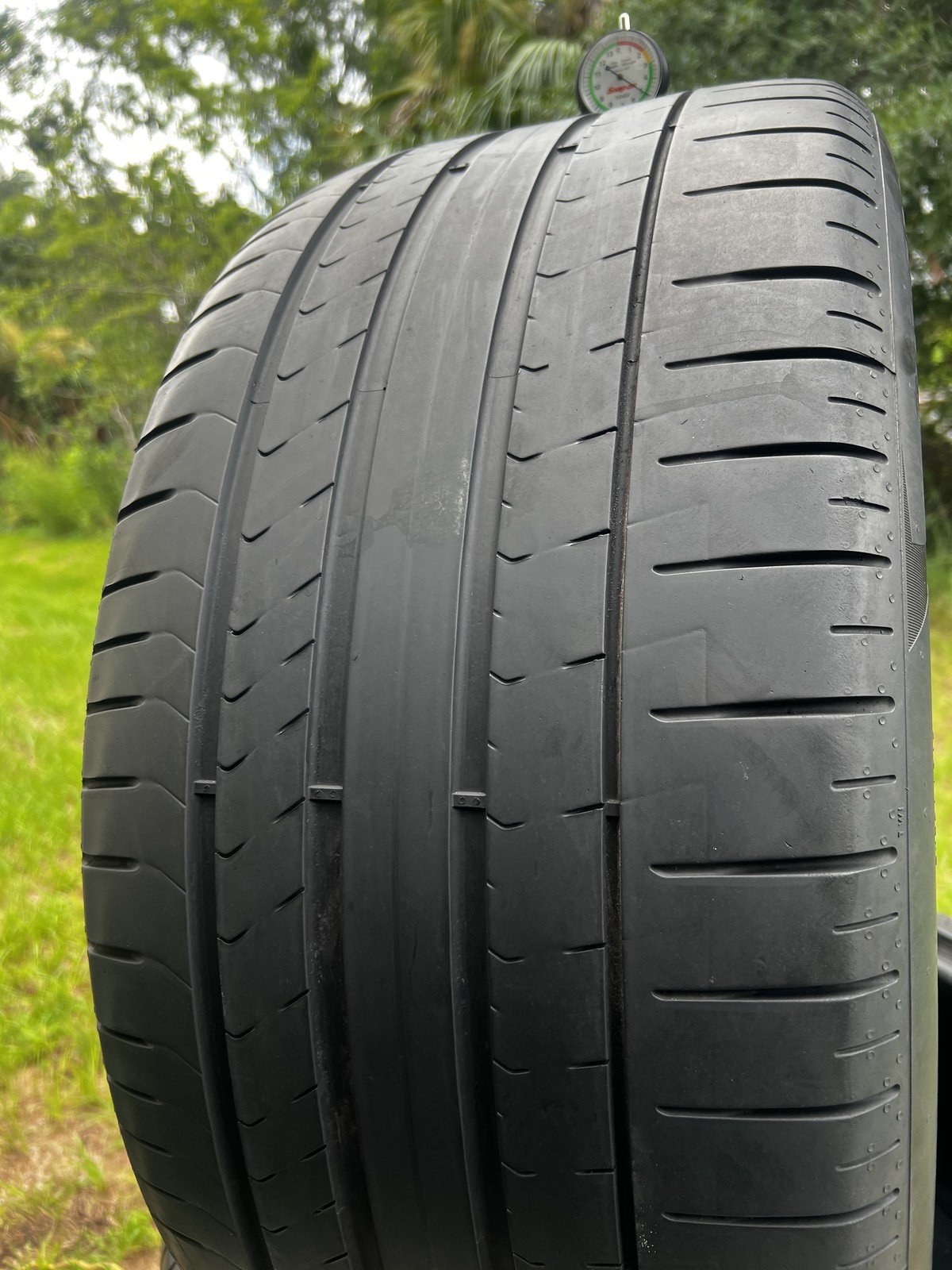 1 Tire Pirelli P Zero PZ4 ★ BMW 315/35R22 111Y DOT.0623 5/32