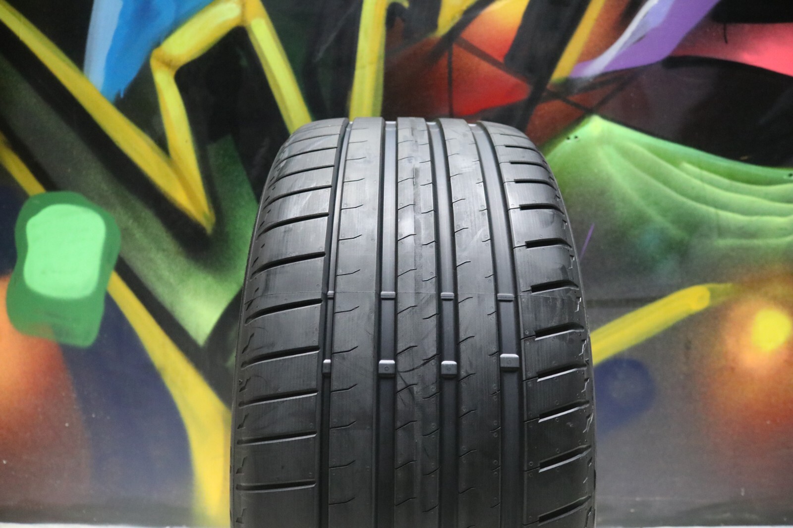 Set of 2 New 265/35R21 Bridgestone Potenza Sport – 101Y – 8.5/32