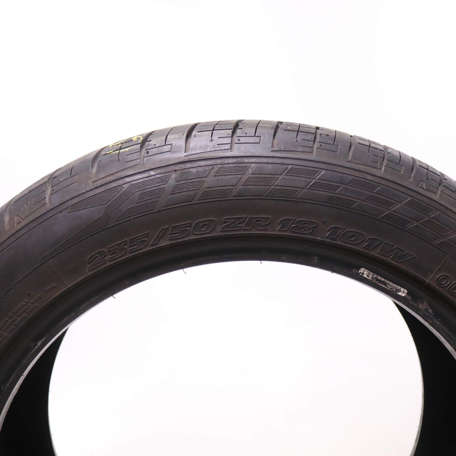 Set of 2 Used 235/50ZR18 Road Hugger GTZ – 101W – 8.5/32