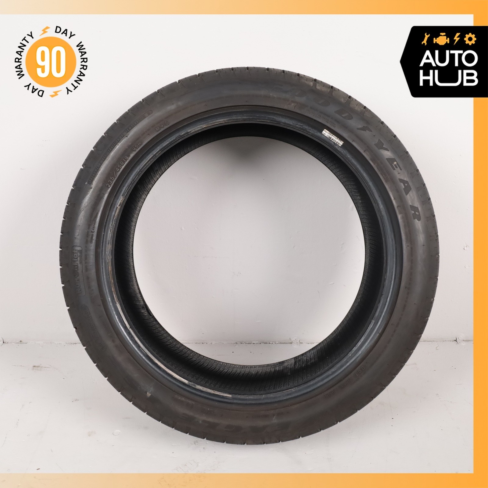 235/45R19 Goodyear Eagle LS2 Run Flat 235 45 19′ 95H 9/32″ Tire Set of 2
