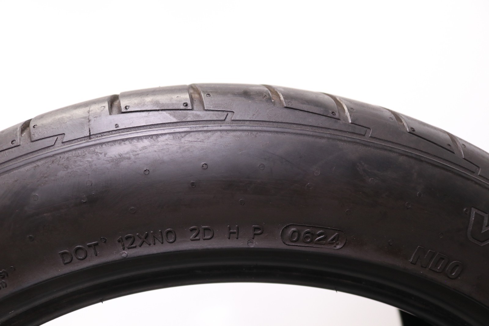 Used 295/40ZR19 Hankook Ventus S1 Evo Z K129 NDO – 108Y – 4.5/32 No Repairs