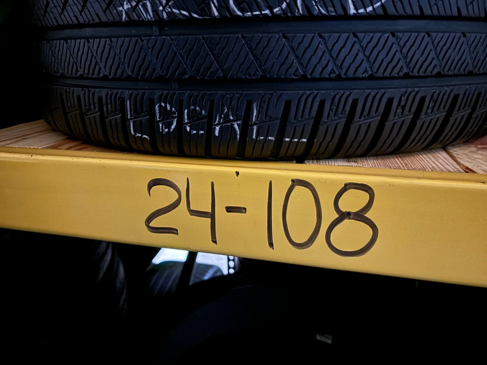 NO SHIPPING ONLY LOCAL PICK UP Set 4 Tires 265 50 22 Dunlop Grandtrek PT5A