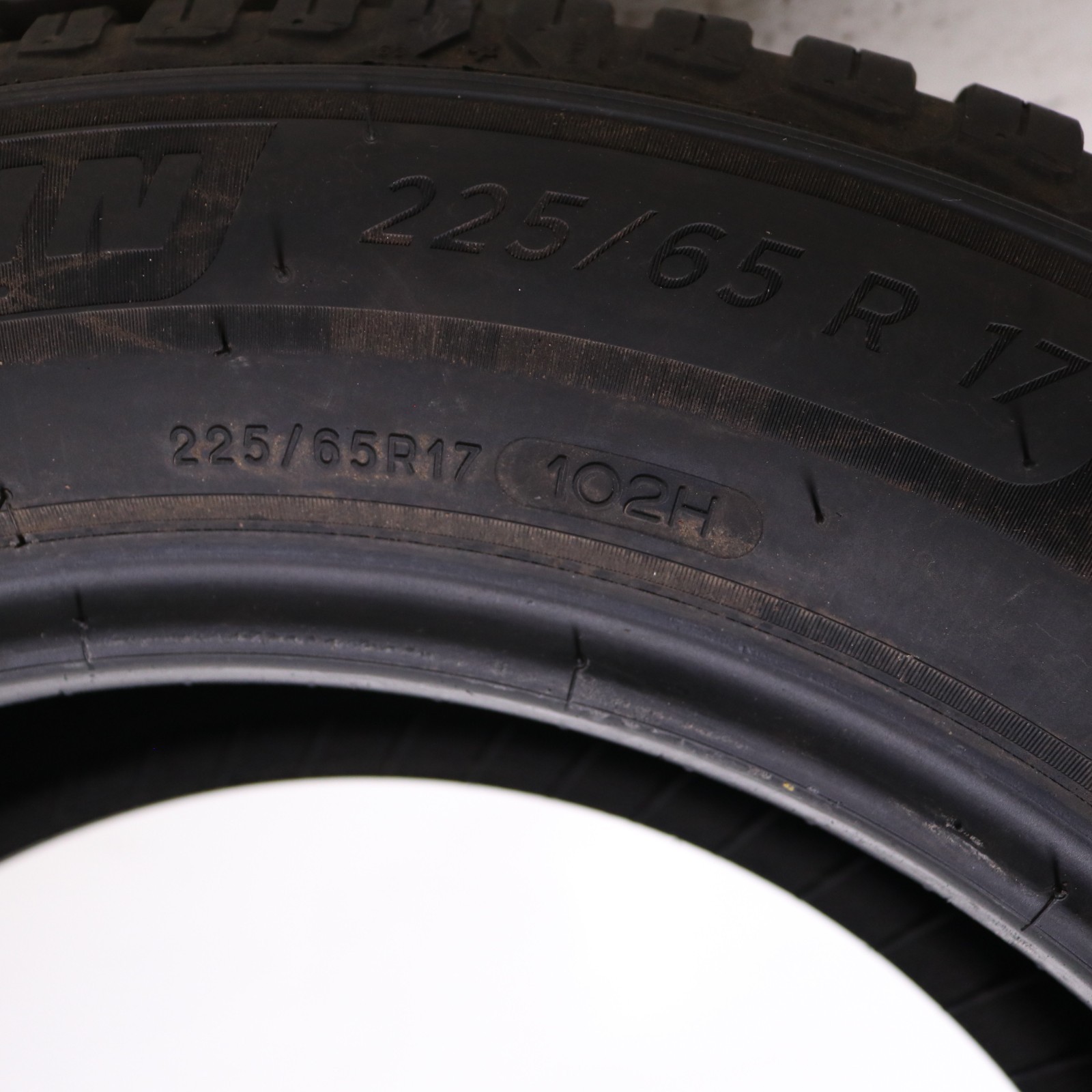 Set of 4 Used 225/65R17 Michelin CrossClimate 2 – 102H – 9-10/32