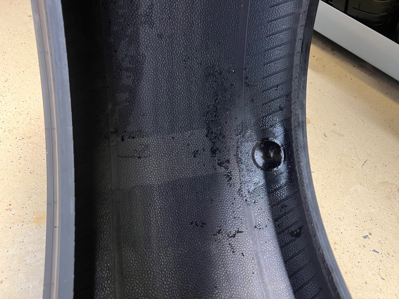 1 – NICE 285/35ZR20 XL (104Y) Pirelli P Zero PZ4 (*) BMW OEM – 6103