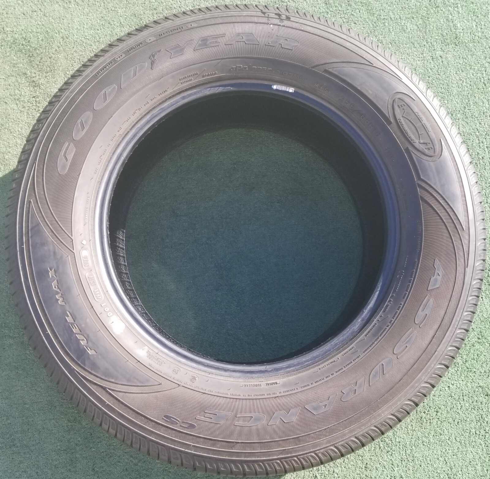 255/65R18 Goodyear Assurance CS Fuel Max Tire 255/65R-18 Cadillac Chevrolet 50%