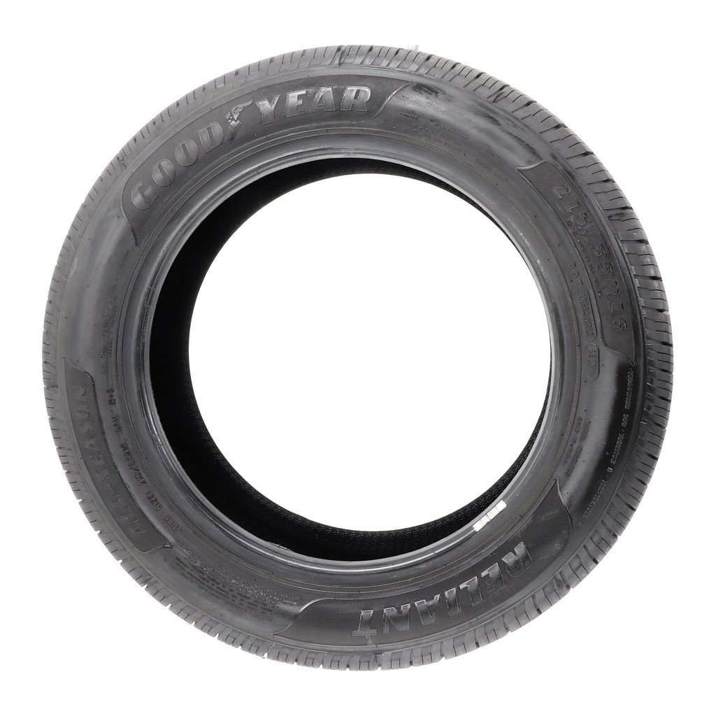 Set of (4) Used 215/55R16 Goodyear Reliant All-season 93V – 8.5-9.5/32