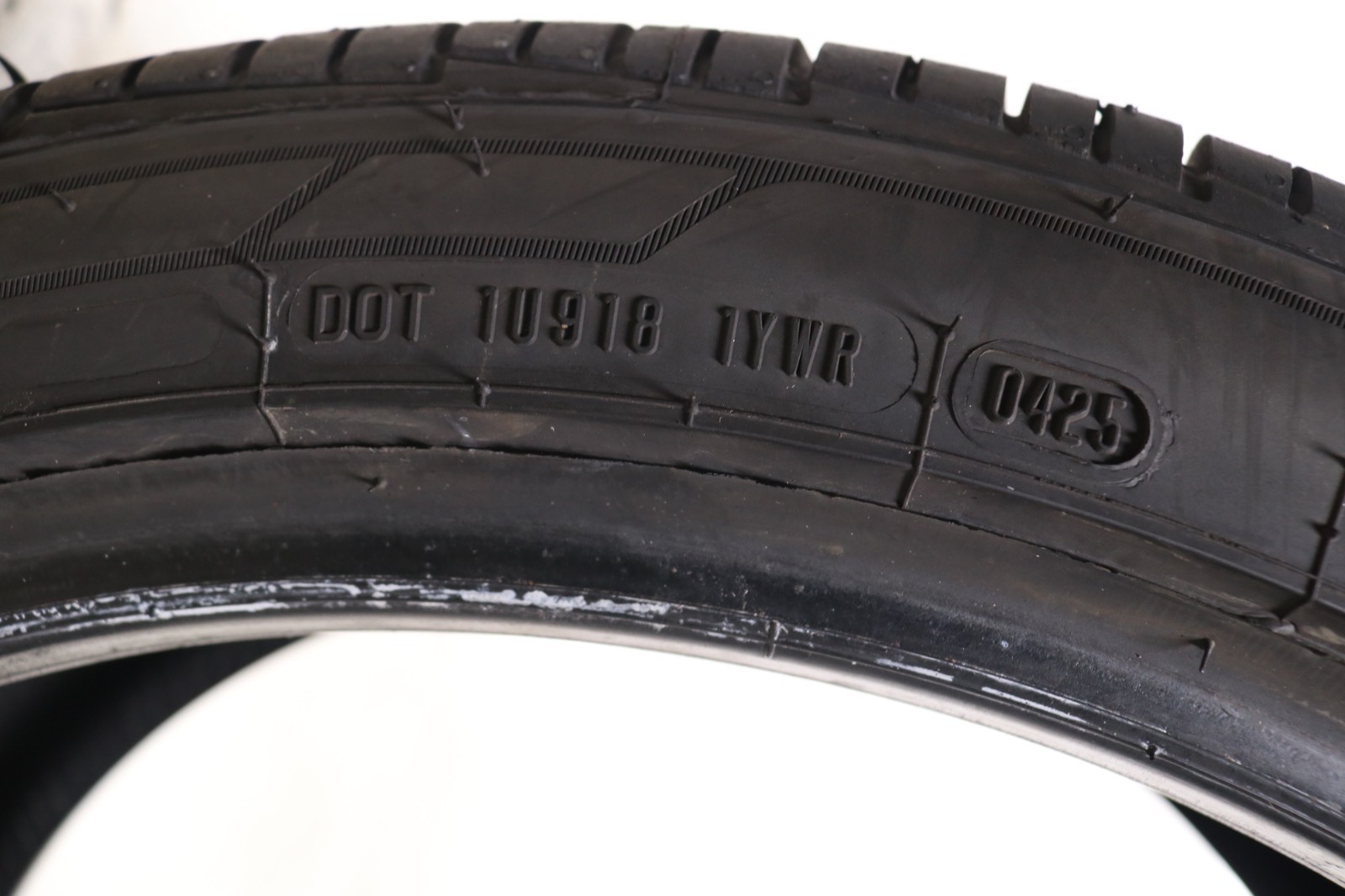 Set of 2 Used 235/40R19 Cooper ProControl – 96V – 9-10/32