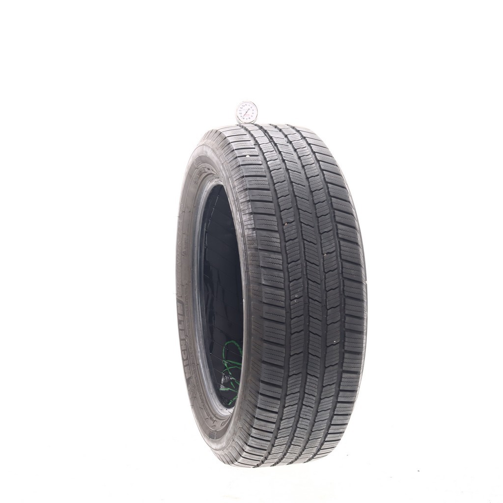 Set of (4) Used 235/55R19 Michelin Defender LTX M/S 105H – 8-9.5/32