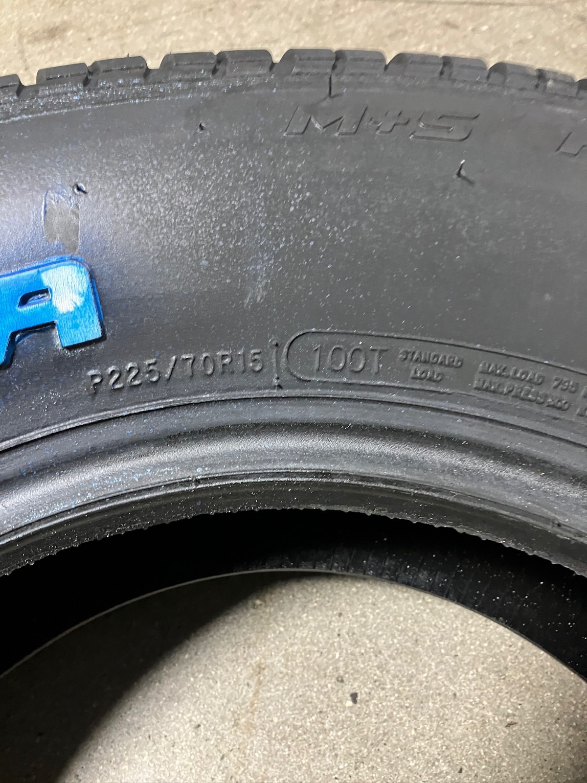 2 New 225 70 15 Cooper Cobra Radial G/T Raised White Letter All Season Tires