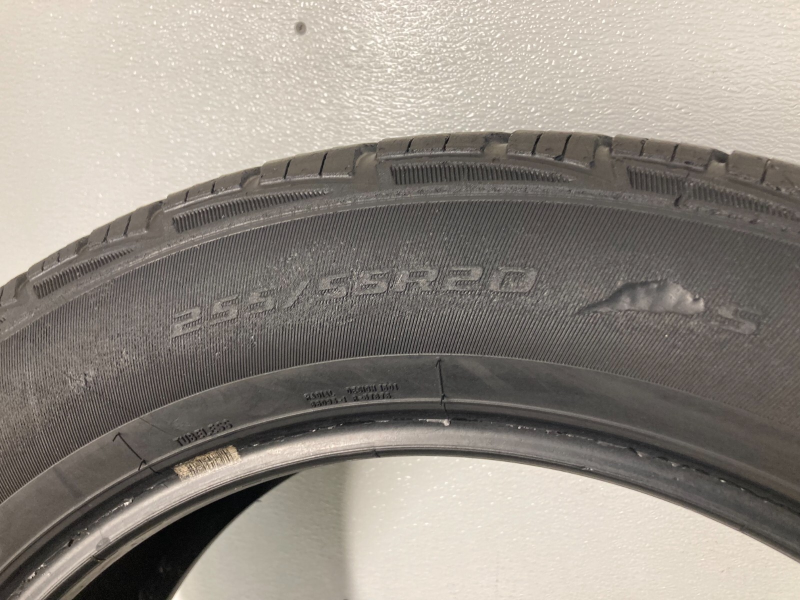 NO SHIPPING ONLY LOCAL PICK UP 1 Tire 255 55 20 Cooper Adventurer H/T 107H