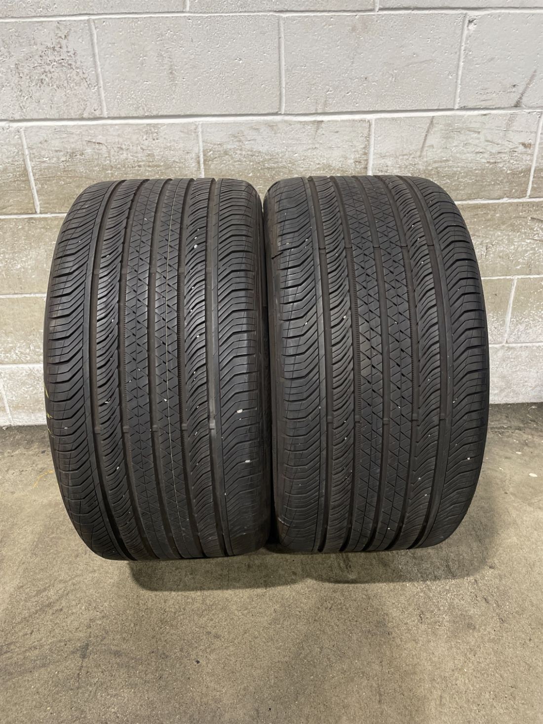 2x P315/35R21 Continental ProContact TX NO 8/32 111 V Used Tires 3153521
