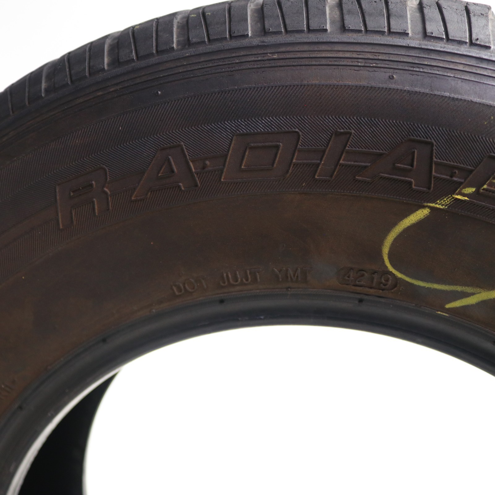 Set of 4 Used ST 205/75R14 Castle Rock Radial ST226 – 105/101L – 7/32 No Repairs