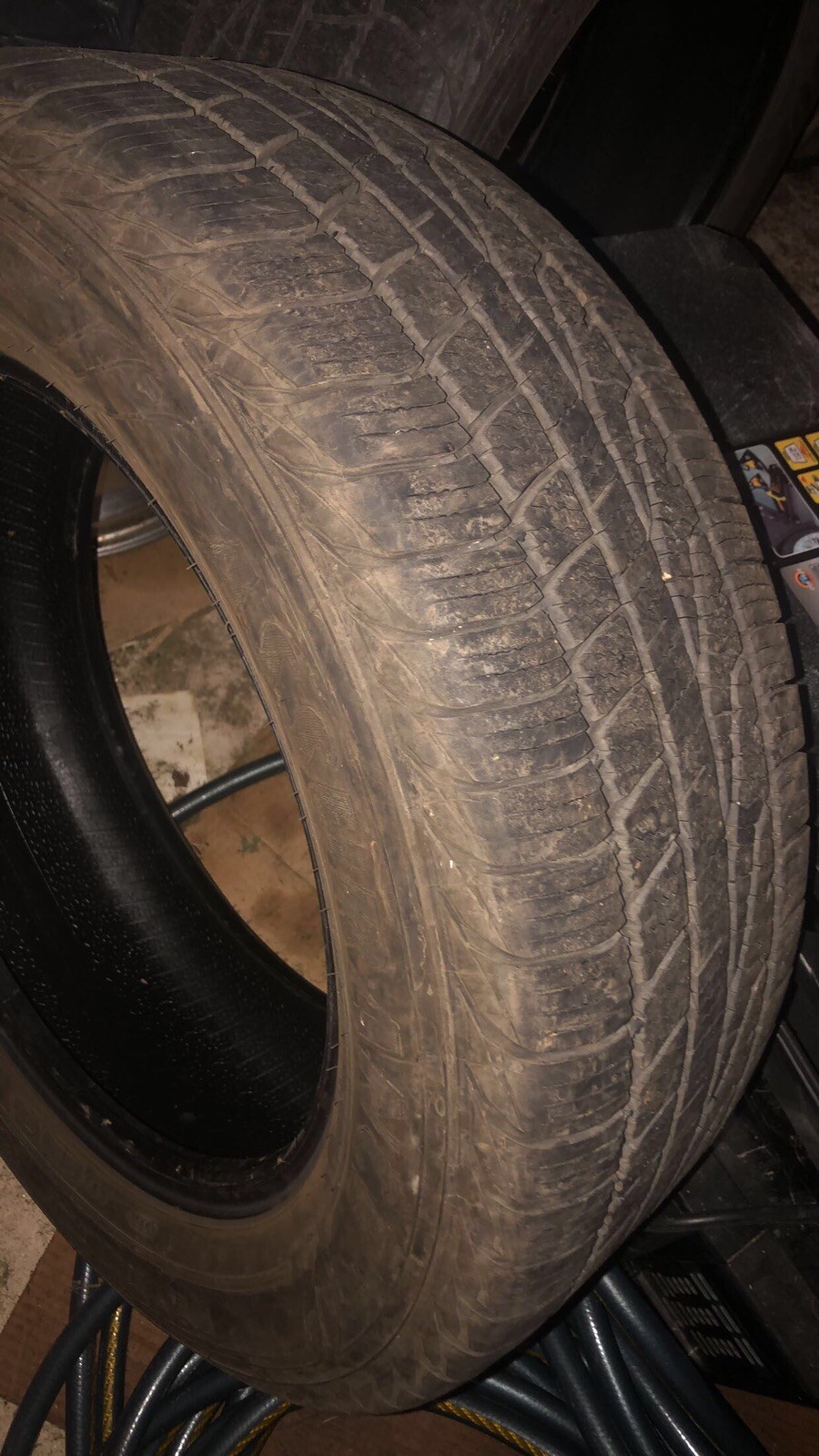 Goodyear Assurance A/S 235/60R18 set of 2