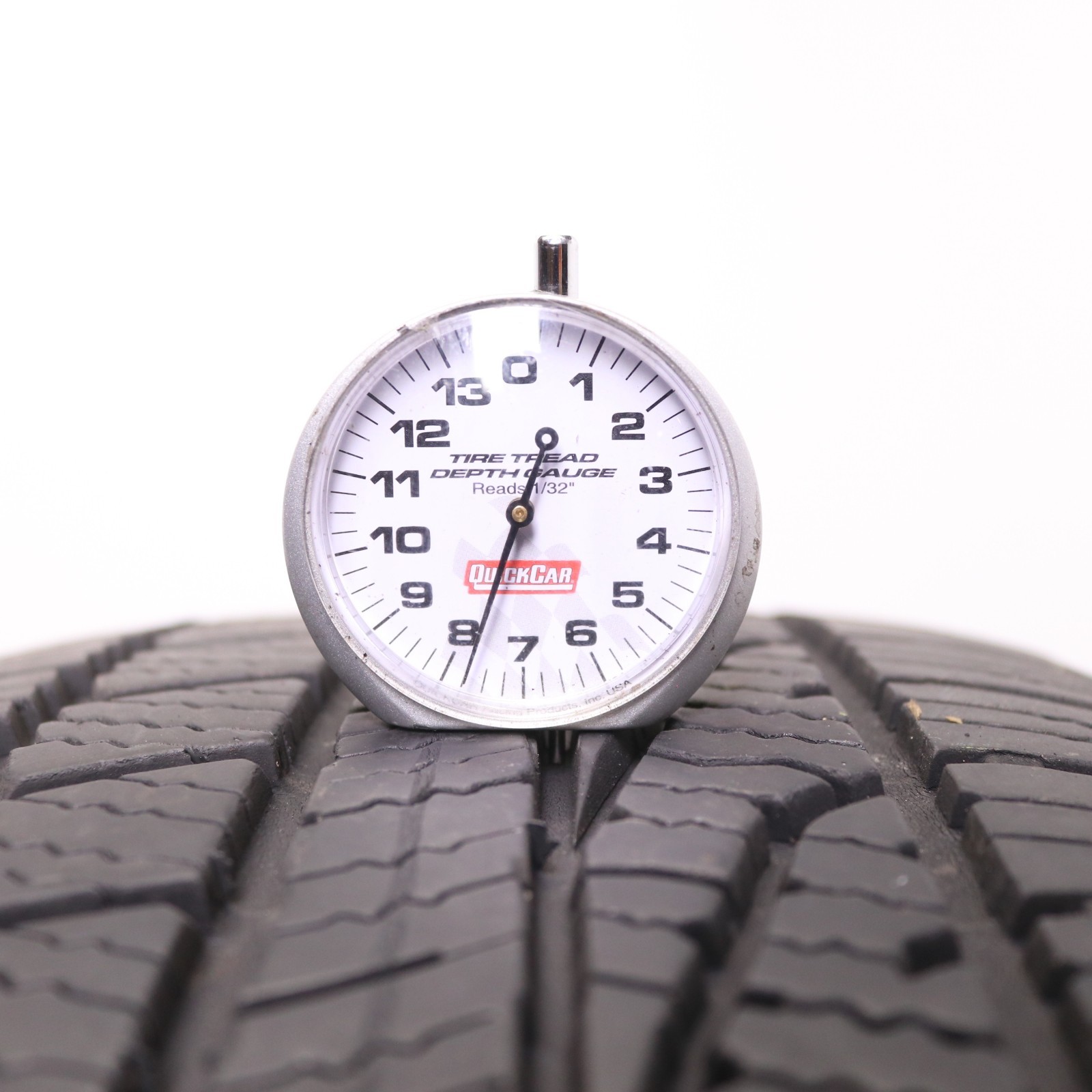 Set of 4 Used 235/60R18 Goodyear Assurance WeatherReady – 103H – 7.5-8/32