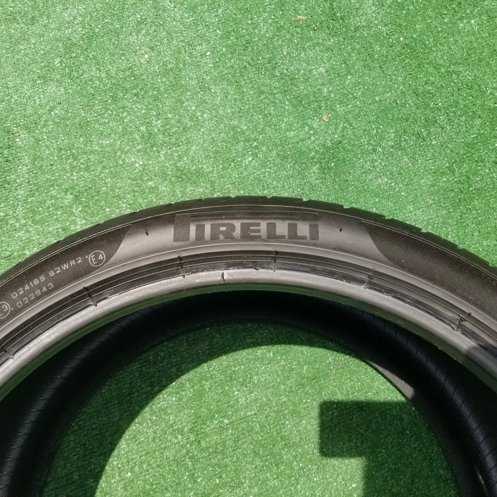 305/30R20 Pirelli P Zero Tires 305/30ZR-20 305/30ZR20 103Y AM4 Aston Martin 60%