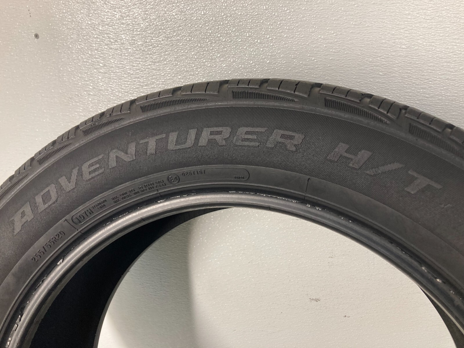 NO SHIPPING ONLY LOCAL PICK UP 1 Tire 255 55 20 Cooper Adventurer H/T 107H
