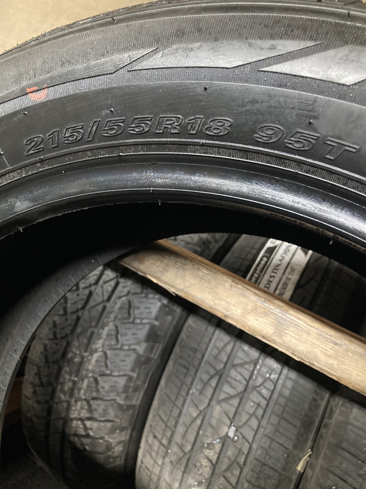 (1) NEW Nexen Aria AH7 All Season Tire 215/55R18 95T (DOT 3518) 215 55 18