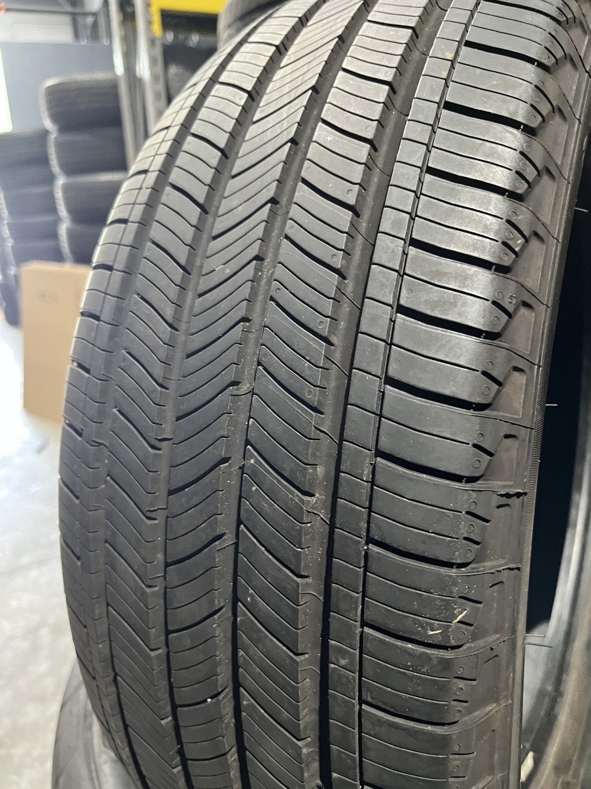 1 Tire Michelin Primacy A/S 235/55R19 101V DOT.5025 8.75/32