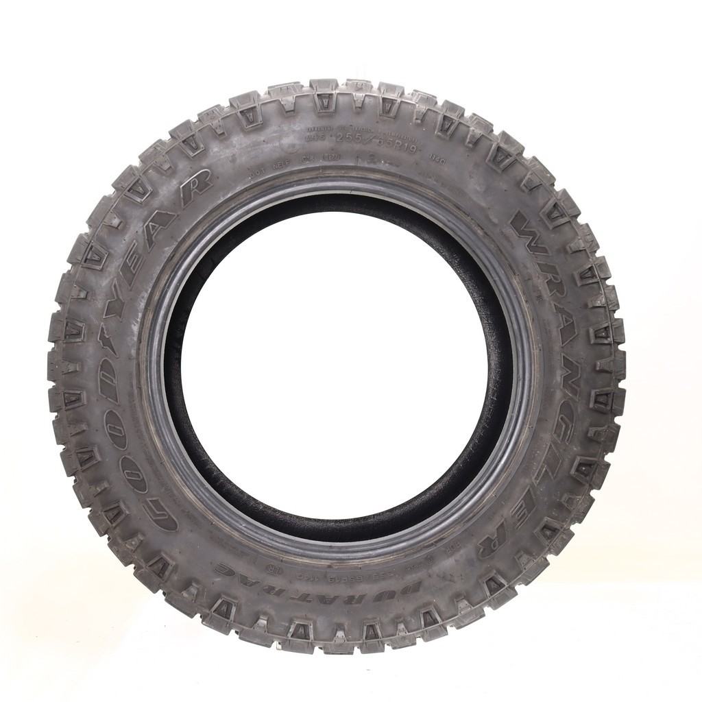 Used 255/65R19 Goodyear Wrangler Duratrac LR 114Q – 10.5/32